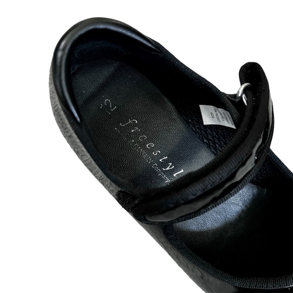 Black Tap Dance Shoes Patent Leather Velcro Closure Size 12 Toddler - Picture 6 of 7